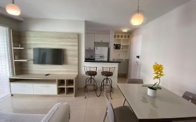 APTO com 02 QUARTOS, Home Office, PISCINA, WIFI